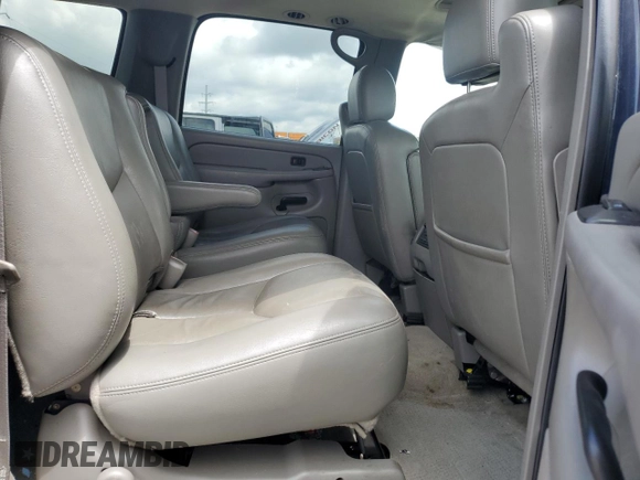 2006 Chevrolet Suburban Z71 with VIN 1GNFK16Z16J171303, listed as a Copart auction lot 61349645 with 158,488 mi miles and Salvage title. Bid and sale history available at DreamBid. Image 11.