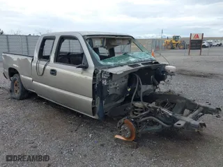 2003 Chevrolet Silverado 1500 LS with VIN 2GCEC19V931265509, listed as a IAAI auction lot 41728602 with 1 mi miles. Bid and sale history available at carsss.com. Image 1.