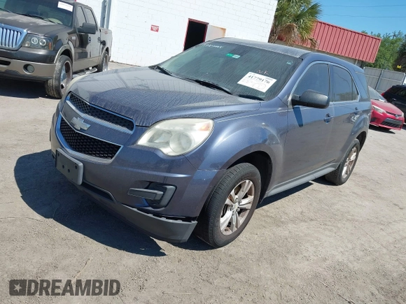 2013 Chevrolet Equinox LS z VIN 2GNALBEK4D6327829, wystawiony jako IAAI lot #41779176 z przebiegiem 217 985 mil mil oraz . Historia ofert i sprzedaży dostępna na DreamBid. Obrazek 2.
