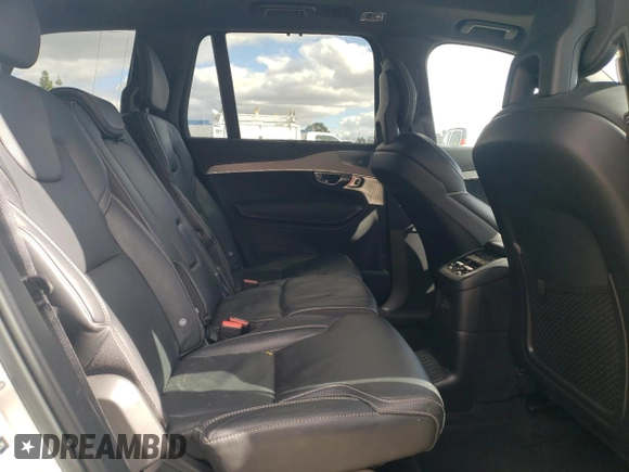 2022 Volvo XC90 R-Design with VIN YV4BR0CM8N1792295, listed as a Copart auction lot 41708124 with 24,774 mi miles and Clean Title. Bid and sale history available at carsss.com. Image 11.