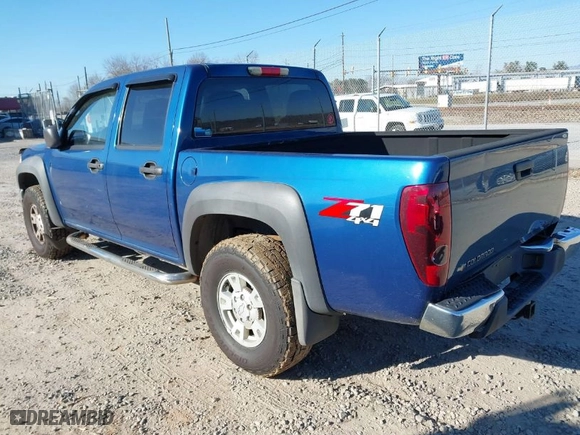 2006 Chevrolet Colorado LT w/2LT with VIN 1GCDT136668118868, listed as a IAAI auction lot 41653319 with 134,686 mi miles. Bid and sale history available at carsss.com. Image 3.