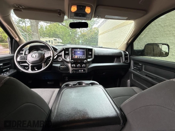 2020 Ram 2500 Tradesman with VIN 3C6UR5CL1LG308828, listed as a Copart auction lot 64524495 with 86,719 mi miles and Salvage title. Bid and sale history available at DreamBid. Image 9.