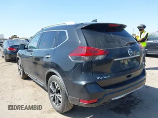2018 Nissan Rogue SV with VIN JN8AT2MT1JW464557, listed as a IAAI auction lot 42004643 with 111,545 mi miles and . Bid and sale history available at carsss.com. Image 3.