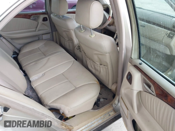 1998 Mercedes-Benz E 320 with VIN WDBJF25F5WA581878, listed as a IAAI auction lot 41662418 with 154,886 mi miles and . Bid and sale history available at DreamBid. Image 8.