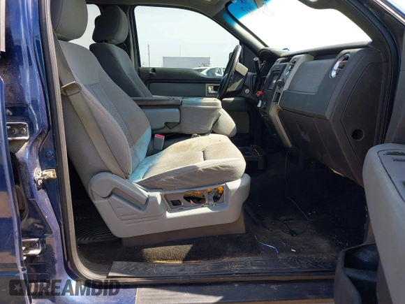2011 Ford F-150 XL with VIN 1FTFW1CF4BFD41139, listed as a IAAI auction lot 42632967 with 220,413 mi miles and . Bid and sale history available at DreamBid. Image 5.