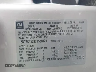 2007 GMC Sierra 1500 SLE1 z VIN 3GTEC13C37G538920, wystawiony jako IAAI lot #42188019 z przebiegiem 262 302 mil mil oraz . Historia ofert i sprzedaży dostępna na DreamBid. Obrazek 9.