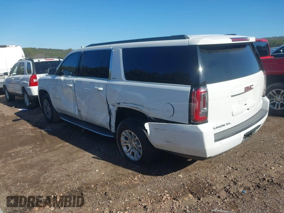 2016 GMC Yukon XL SLE with VIN 1GKS2FKC6GR458066, listed as a IAAI auction lot 41252794 with 168,606 mi miles. Bid and sale history available at carsss.com. Image 3.