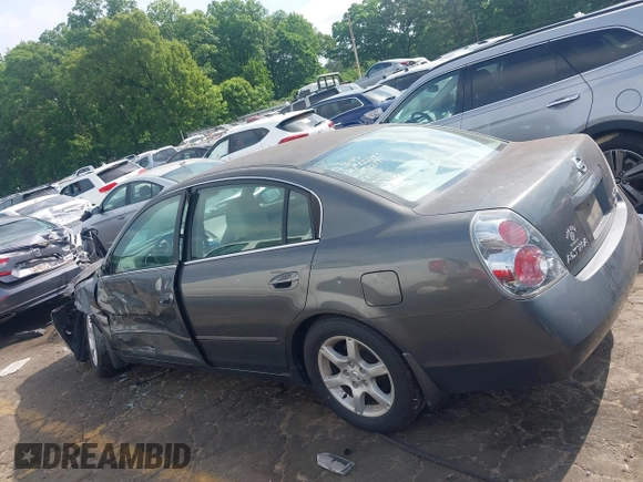 2006 Nissan Altima S with VIN 1N4AL11D36C232219, listed as a IAAI auction lot 42151027 with Not provided miles and . Bid and sale history available at DreamBid. Image 14.