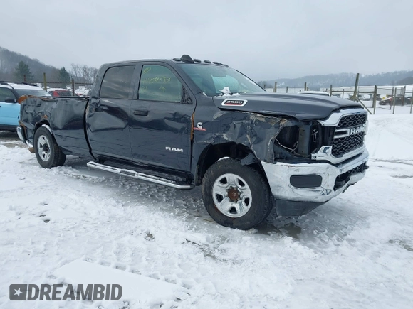 2021 Ram 2500 Tradesman with VIN 3C6UR5HL5MG671238, listed as a IAAI auction lot 41404738 with 60,658 mi miles and . Bid and sale history available at DreamBid. Image 1.