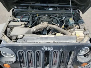 2008 Jeep Wrangler Unlimited X with VIN 1J4GB39118L505846, listed as a Copart auction lot 64015204 with 196,061 mi miles and Salvage Title. Bid and sale history available at DreamBid. Image 11.
