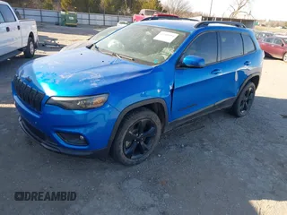 2020 Jeep Cherokee Latitude Plus with VIN 1C4PJLLB8LD560954, listed as a IAAI auction lot 41100001 with 139,542 mi miles. Bid and sale history available at carsss.com. Image 17.