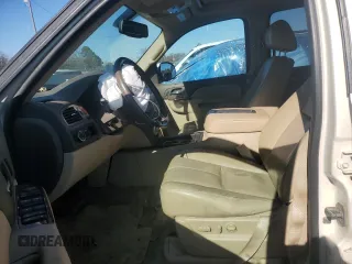 2013 GMC Yukon SLT with VIN 1GKS1CE05DR259086, listed as a Copart auction lot 42103305 with 130,079 mi miles and Salvage Title. Bid and sale history available at carsss.com. Image 7.