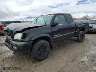 2001 Toyota Tundra Ltd with VIN 5TBBT48101S176820, listed as a Copart auction lot 50886295 with 399,133 mi miles and Salvage Title. Bid and sale history available at carsss.com. Image 1.