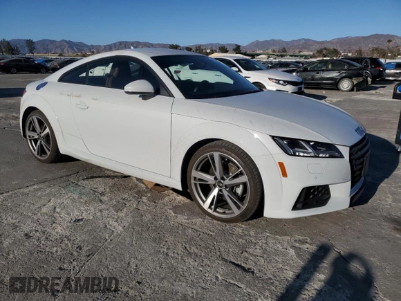 2023 Audi TT z VIN TRUAEAFV7P1008024, wystawiony jako Copart lot #89308605 z przebiegiem 10 707 mil mil oraz Szkoda całkowita • Salvage title. Historia ofert i sprzedaży dostępna na DreamBid. Obrazek 4.