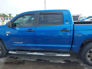 2016 Toyota Tundra SR5 z VIN 5TFEW5F10GX200671, wystawiony jako IAAI lot #41946182 z przebiegiem 162 688 mil mil oraz . Historia ofert i sprzedaży dostępna na DreamBid. Obrazek 15.