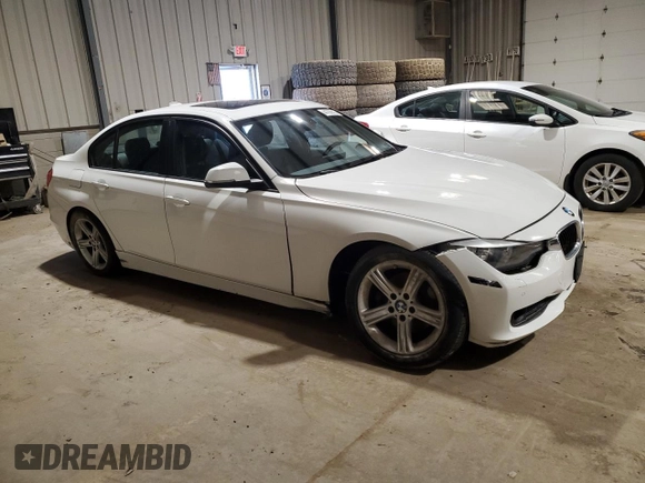 2015 BMW 3 Series 320i xDrive with VIN WBA3C3G5XFNS75682, listed as a Copart auction lot 44792615 with 78,264 mi miles and Salvage Title. Bid and sale history available at carsss.com. Image 4.