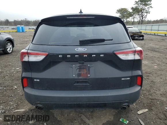 2022 Ford Escape SE z VIN 1FMCU9G6XNUB34252, wystawiony jako Copart lot #54004415 z przebiegiem 65 943 mil mil oraz Nie do naprawy • Non repairable. Historia ofert i sprzedaży dostępna na DreamBid. Obrazek 6.