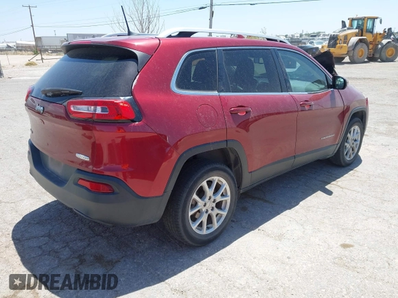 2017 Jeep Cherokee Latitude with VIN 1C4PJLCBXHW661148, listed as a IAAI auction lot 42146384 with 136,391 mi miles and . Bid and sale history available at DreamBid. Image 4.