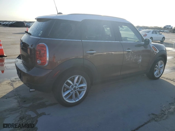 2013 MINI Cooper Countryman with VIN WMWZB3C50DWM31061, listed as a Copart auction lot 85336604 with 0 mi miles and Clean Title. Bid and sale history available at carsss.com. Image 3.