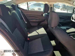 2023 Nissan Versa S z VIN 3N1CN8DV3PL837389, wystawiony jako Copart lot #52344195 z przebiegiem 26 249 mil mil oraz Szkoda całkowita • Salvage title. Historia ofert i sprzedaży dostępna na DreamBid. Obrazek 10.