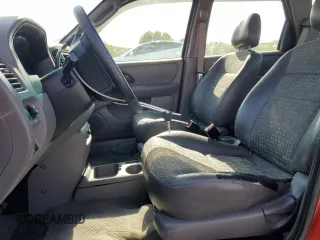 2002 Ford Escape XLS Choice with VIN 1FMYU01132KA06229, listed as a Copart auction lot 52698005 with 190,834 mi miles and Clean title. Bid and sale history available at DreamBid. Image 7.