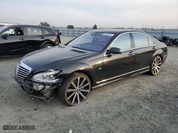 2012 Mercedes-Benz S-Class S 550 with VIN WDDNG7DB5CA450530, listed as a Copart auction lot 83438844 with 166,529 mi miles and Salvage Title. Bid and sale history available at carsss.com. Image 1.