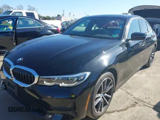 2019 BMW 3 Series 330i z VIN 3MW5R1J59K8A05747, wystawiony jako IAAI lot #41370074 z przebiegiem 28 371 mil mil oraz . Historia ofert i sprzedaży dostępna na DreamBid. Obrazek 17.