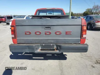1993 Dodge Dakota S z VIN 1B7FL26X2PS175592, wystawiony jako Copart lot #76744054 z przebiegiem 94 863 mil mil oraz Szkoda całkowita • Salvage title. Historia ofert i sprzedaży dostępna na DreamBid. Obrazek 6.