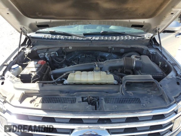 2021 Ford Expedition XLT with VIN 1FMJU1JT2MEA70238, listed as a Copart auction lot 50321425 with 107,886 mi miles and Salvage title. Bid and sale history available at DreamBid. Image 12.