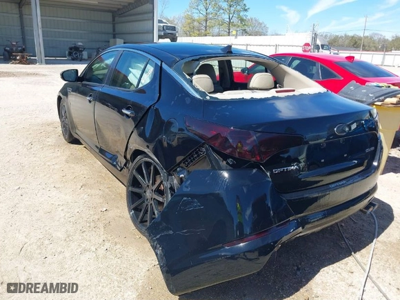 2012 Kia Optima EX with VIN 5XXGN4A75CG038815, listed as a IAAI auction lot 41735963 with 174,558 mi miles. Bid and sale history available at carsss.com. Image 3.