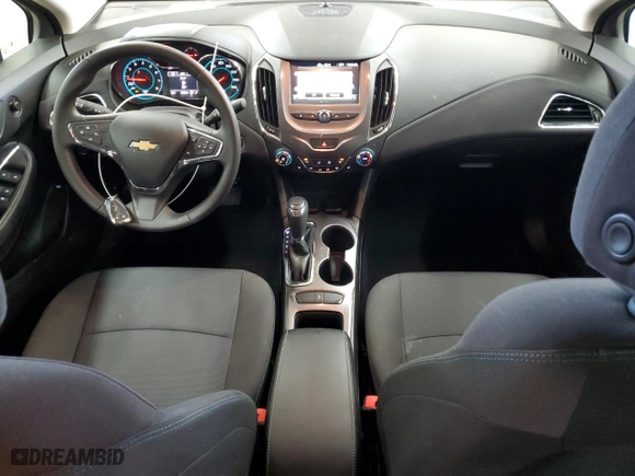 2018 Chevrolet Cruze LT with VIN 1G1BE5SM9J7179406, listed as a Copart auction lot 48997385 with 43,333 mi miles and Salvage Title. Bid and sale history available at carsss.com. Image 8.