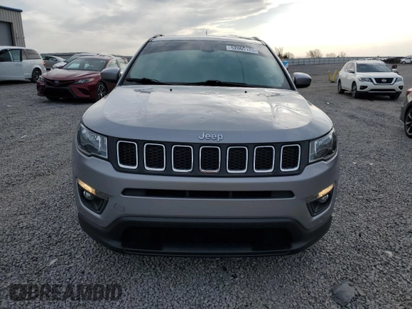 2021 Jeep Compass Latitude with VIN 3C4NJCBB6MT522725, listed as a Copart auction lot 52069125 with 54,008 mi miles and Salvage title. Bid and sale history available at DreamBid. Image 5.