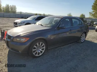 2006 BMW 3 Series 330xi with VIN WBAVD33596KV59012, listed as a Copart auction lot 53572385 with 109,920 mi miles and Clean Title. Bid and sale history available at carsss.com. Image 1.