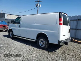 2018 Chevrolet Express Cargo Van with VIN 1GCWGAFG3J1903979, listed as a Copart auction lot 47412555 with 90,700 mi miles and Salvage Title. Bid and sale history available at carsss.com. Image 2.