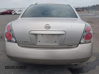 2006 Nissan Altima 2.5 S with VIN 1N4AL11D16N337071, listed as a IAAI auction lot 41444090 with 141,128 mi miles. Bid and sale history available at carsss.com. Image 16.