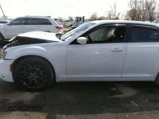 2019 Chrysler 300 S with VIN 2C3CCAGG9KH610673, listed as a IAAI auction lot 42020204 with 126,105 mi miles and . Bid and sale history available at DreamBid. Image 14.
