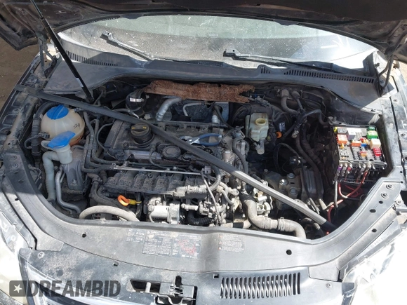2007 Volkswagen Eos with VIN WVWAA71F07V026933, listed as a IAAI auction lot 41937721 with 151,053 mi miles and . Bid and sale history available at DreamBid. Image 10.