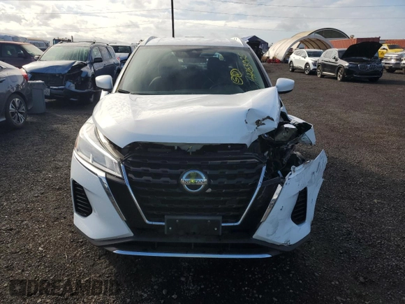 2021 Nissan Kicks SV with VIN 3N1CP5CV3ML537468, listed as a Copart auction lot 42263025 with 44,206 mi miles and Non Repairable. Bid and sale history available at DreamBid. Image 5.