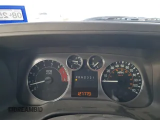 2010 Hummer H3 Luxury with VIN 5GTMNJEE8A8122291, listed as a Copart auction lot 86688274 with 127,779 mi miles and Salvage Title. Bid and sale history available at DreamBid. Image 9.