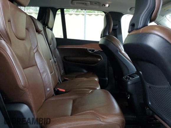 2019 Volvo XC90 Inscription z VIN YV4A22PL9K1457703, wystawiony jako Copart lot #52183475 z przebiegiem 67 930 mil mil oraz Szkoda całkowita • Salvage title. Historia ofert i sprzedaży dostępna na DreamBid. Obrazek 11.