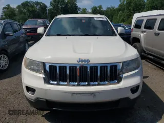 2011 Jeep Grand Cherokee Laredo with VIN 1J4RR4GG8BC572470, listed as a Copart auction lot 64953985 with 171,777 mi miles and Clean title. Bid and sale history available at DreamBid. Image 5.