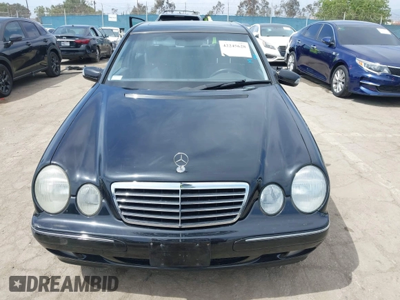 2000 Mercedes-Benz E 320 with VIN WDBJF65J4YB121264, listed as a IAAI auction lot 42245628 with 231,799 mi miles and . Bid and sale history available at DreamBid. Image 12.