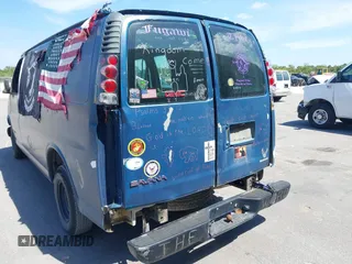 2002 GMC Savana z VIN 1GTFG15W821171973, wystawiony jako IAAI lot #41784349 z przebiegiem 167 236 mil mil oraz . Historia ofert i sprzedaży dostępna na DreamBid. Obrazek 6.