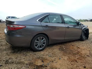 2017 Toyota Camry XLE z VIN 4T1BF1FK9HU785723, wystawiony jako Copart lot #55039895 z przebiegiem 110 783 mil mil oraz Szkoda całkowita • Salvage title. Historia ofert i sprzedaży dostępna na DreamBid. Obrazek 3.