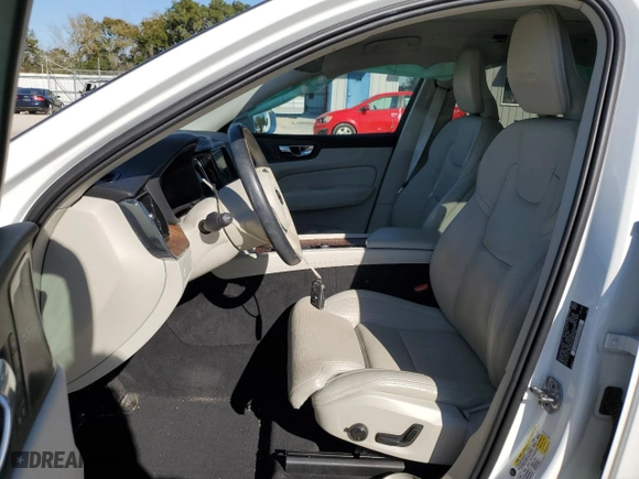 2020 Volvo XC60 Inscription with VIN YV4102RL4L1512319, listed as a Copart auction lot 48719605 with 37,302 mi miles and Salvage Title. Bid and sale history available at carsss.com. Image 7.