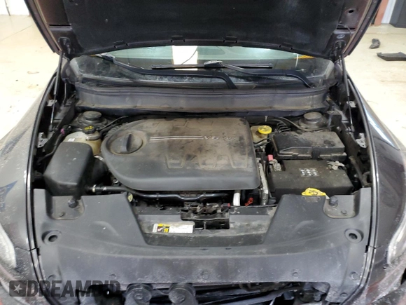 2015 Jeep Cherokee Latitude with VIN 1C4PJMCS8FW769920, listed as a Copart auction lot 46282335 with 143,469 mi miles and Salvage Title. Bid and sale history available at carsss.com. Image 13.