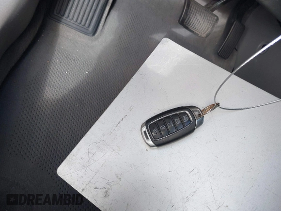 2022 Hyundai Elantra SEL with VIN 5NPLM4AG4NH057669, listed as a IAAI auction lot 41650329 with 14,763 mi miles and . Bid and sale history available at DreamBid. Image 11.