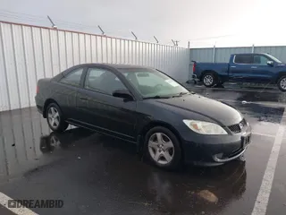 2004 Honda Civic EX with VIN 1HGEM21064L024104, listed as a IAAI auction lot 41657928 with 137,731 mi miles. Bid and sale history available at carsss.com. Image 1.
