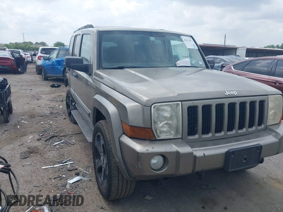 2006 Jeep Commander z VIN 1J8HG48K86C191324, wystawiony jako IAAI lot #42121472 z przebiegiem 220 098 mil mil oraz . Historia ofert i sprzedaży dostępna na DreamBid. Obrazek 1.
