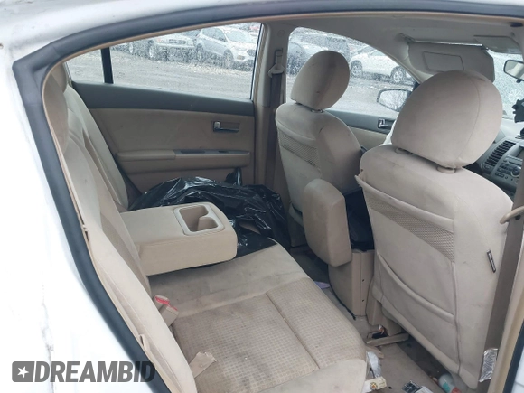 2007 Nissan Sentra 2.0 with VIN 3N1AB61E37L632373, listed as a IAAI auction lot 42017156 with 177,334 mi miles and . Bid and sale history available at DreamBid. Image 8.